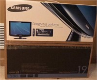Samsung Series 3 - 330 19" LCD TV