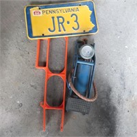 License Plate & Air Pump