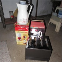 Toaster & Coffee Pot
