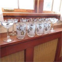 Mid Century Beverage Glasses & Stemware