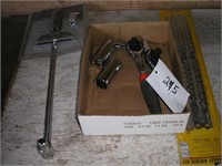 TORQUE WRENCH, RATCHETS, SOCKETS, & HOLDER