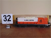 Illinois Central GP-9 Diesel Locomotive with Box