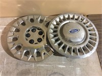 LOT OF 2 HUBCAPS