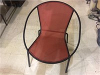 ROUND METAL CHAIR