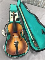 Lark (Shanghai China) violin w/ case