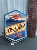 Black Label Beer light, works