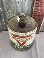 Conoco 5-gallon gas can