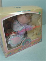 Vintage Cabbage Patch Kids sippin babies doll in