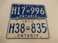 LOT OF 2 1971 ONTARIO EMBOSSED LICENSE PLATES