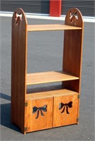 Oak Shelf Small Entertainment Center with Ribbons