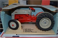 ERTL Ford NAA Golden Jubilee tractor 1/16 scale