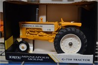 Minneapolis Moline G-750 tractor ERTL 1/16
