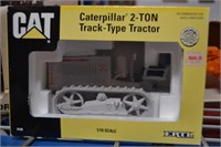 Caterpillar 2-ton track type tractor 1/16 scale