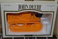 John Deere 430 crawler industrial model 1/16