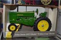 John Deere 1953 model 70 row-crop tractor 1/16