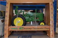 40th anniversary commemorative tractor John Deere