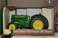 John Deere 1935 Model "BR" Tractor 1:16