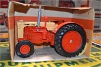 case 600 tractor 1/16 scale