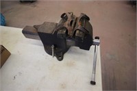 6" Bench Vice