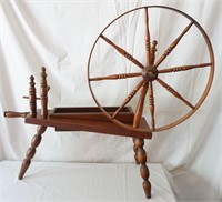 Decorative Wooden Spinning Wheel