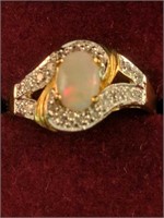 14k Gold Diamond And Opal Ring 1.9 Dwt