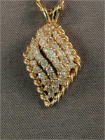 10k Gold Chain With Diamond Pendant 4.5 Dwt