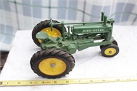 Ertl John Deere Unstyled Model A Toy Tractor