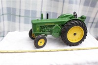 Ertl John Deere Model 80 Diesel Toy Tractor