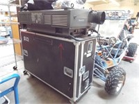Roadie S12 Projector W/