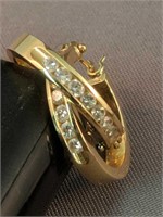 14k Gold Diamond Earrings 2.7 Dwt