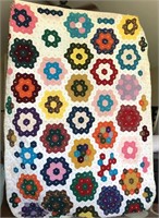 Vintage hand tied full size quilt