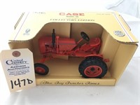 Case 1/16th VA (1992 Anniversary Model Toy