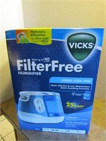 Vicks Filter Free Humidifier-NIB