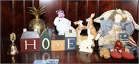 GROUPING: RABBIT FIGURINES, ROOSTER, PINAPPLE,