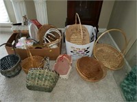 Large estate lot of various sized baskets
