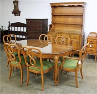 Maple Dining Room Suite with Eight Pieces