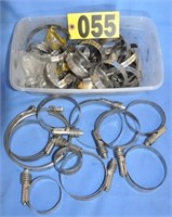 Box of hose clamps up-to 5"