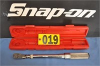 Snap-On QD2FR75, 15" x 3/8" FT lbs. torque wrench