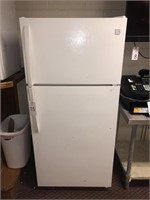 Kenmore refrigerator/ freezer, model