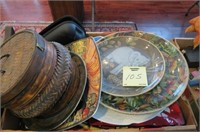 BOX LOT OF COLLECTOR PLATES PLATTERS AND MISC