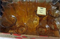 BOX LOT OF AMBER SHERBERTS AND DRINKING GLASSES