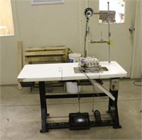 Juki Serger 3900 Series Sewing Machine w/Stand,