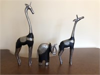 3pcs of metal décor, African themed