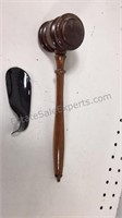 Gavel and display quality shoe horn