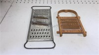 Bromco grater
