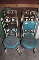 4 WHITE AND BLUE METAL KITCHEN CHAIRS