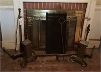 Nice fireplace lot: Pair of cast iron spade