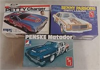 3 Model car kits