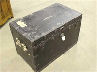 Vintage Trunk, Approx 36"x23"x21"