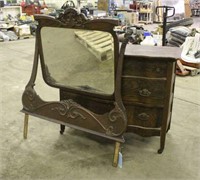 Vintage 4-Drawer Dresser & Mirror w/Wooden Frame